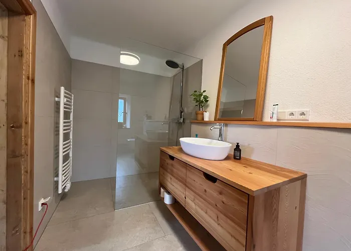 Stellplatz Mit Aussicht Auf Bergbauernhof Rennweg am Katschberg